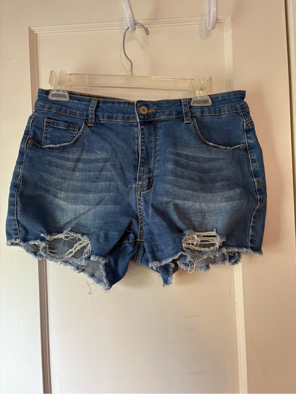 Classic High-Waist Distressed Denim Shorts - Blue